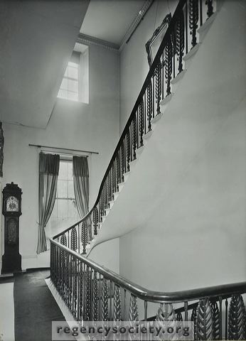 35_staircase_in_19-20_s_b38.jpg